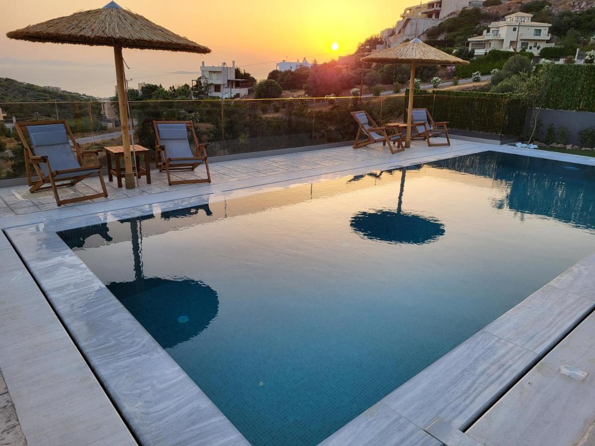 Stergiou Luxury Apartments With Shared Pool アナヴィソス エクステリア 写真