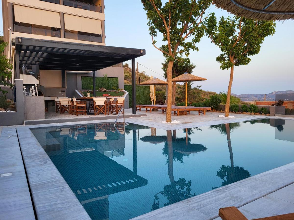 Stergiou Luxury Apartments With Shared Pool アナヴィソス エクステリア 写真
